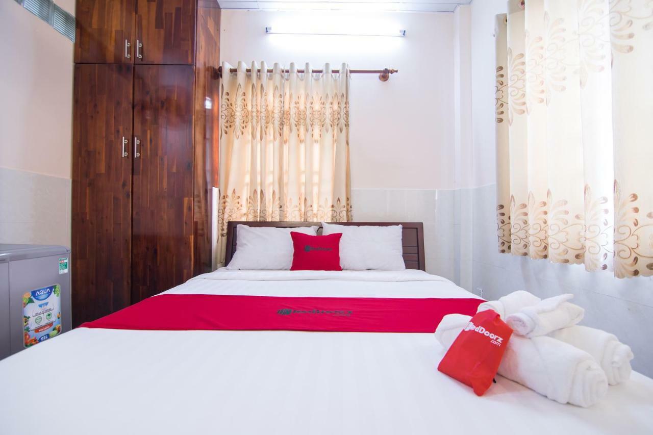 Reddoorz Near Khu Che Xuat Tan Thuan 2 Hotel Ho Chi Minh-stad Buitenkant foto