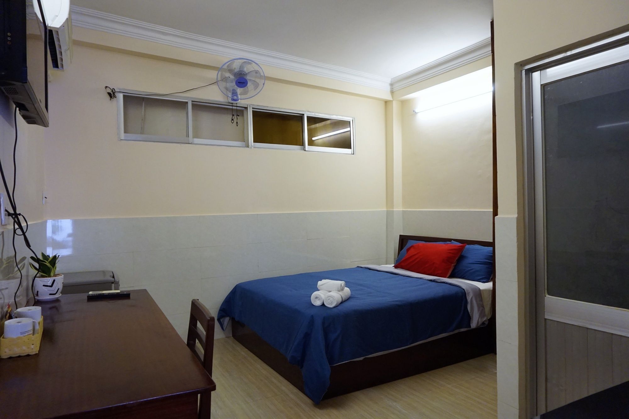 Reddoorz Near Khu Che Xuat Tan Thuan 2 Hotel Ho Chi Minh-stad Buitenkant foto