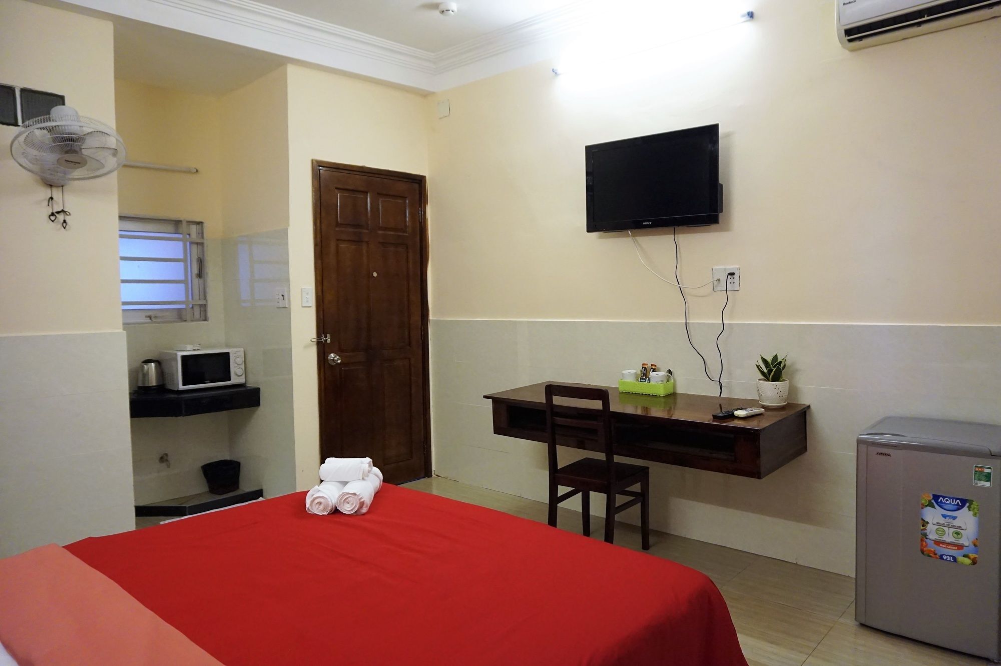 Reddoorz Near Khu Che Xuat Tan Thuan 2 Hotel Ho Chi Minh-stad Buitenkant foto