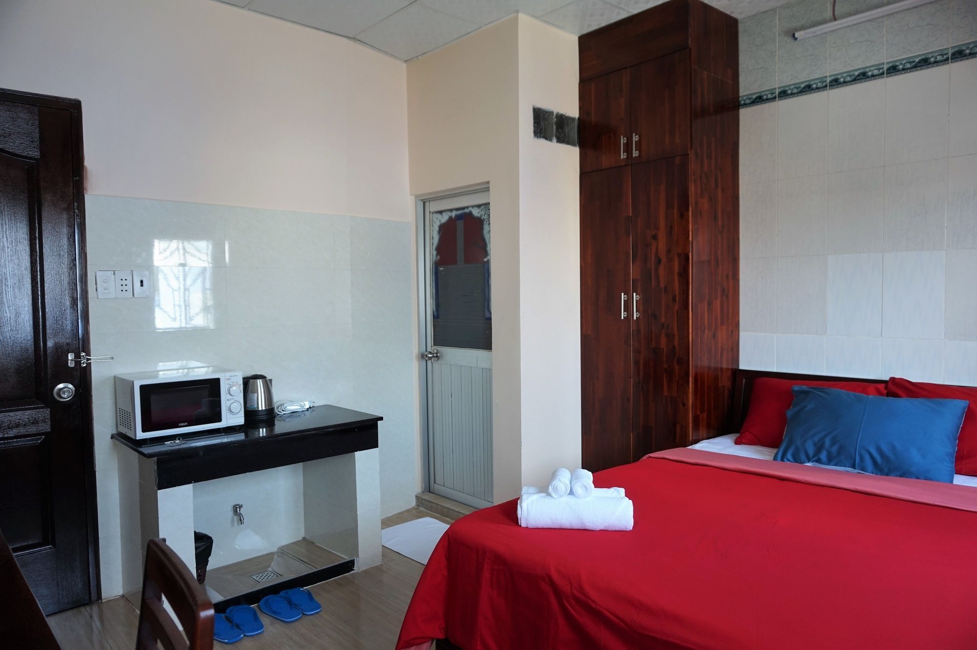 Reddoorz Near Khu Che Xuat Tan Thuan 2 Hotel Ho Chi Minh-stad Buitenkant foto